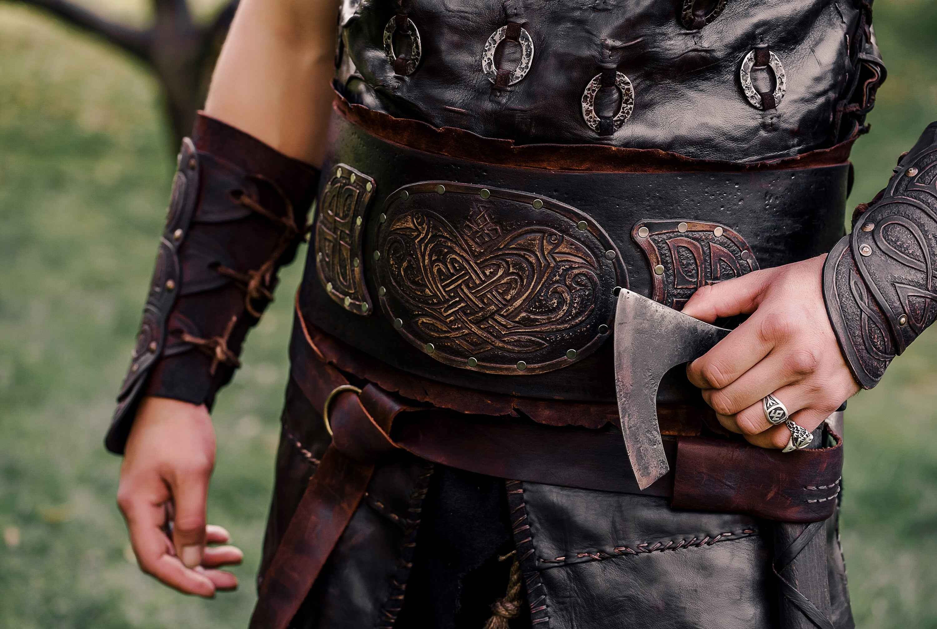 Warrior wide belt
