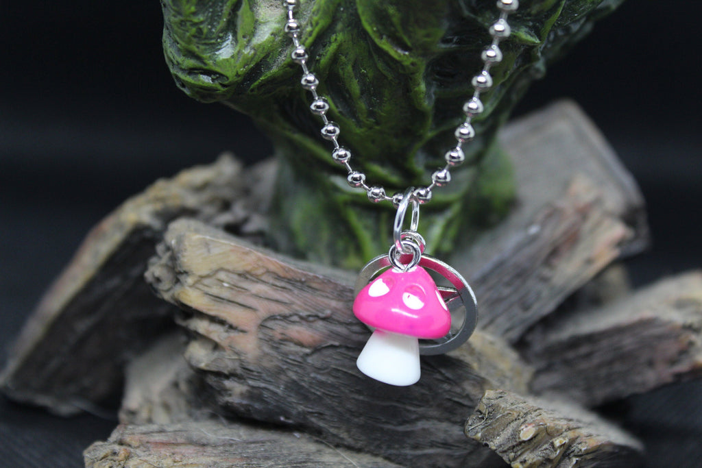 Pink Mushroom Pentacle Necklace Crystal Witch Witchy Jewelry Witchcraft Wicca Wiccan Pagan Metaphysical