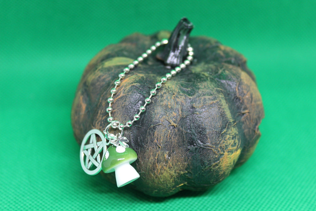 Green Mushroom Clover Pentacle Keychain Charm Zipper Pull Crystal Witch Witchy Jewelry Witchcraft Metaphysical