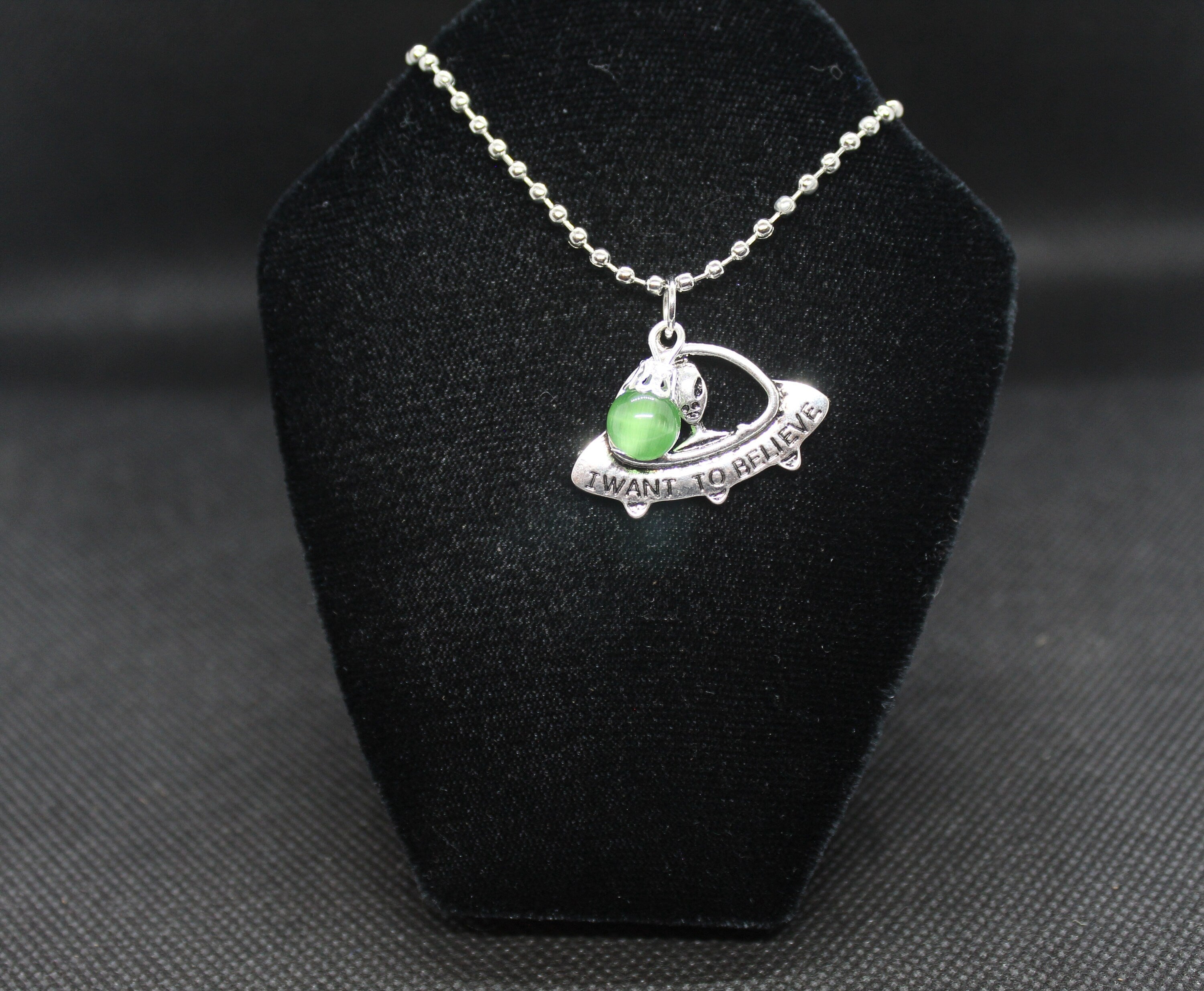 I Want to Believe UFO Alien Necklace Crystal Witch Witchy Jewelry Witchcraft Wicca Wiccan Pagan Metaphysical