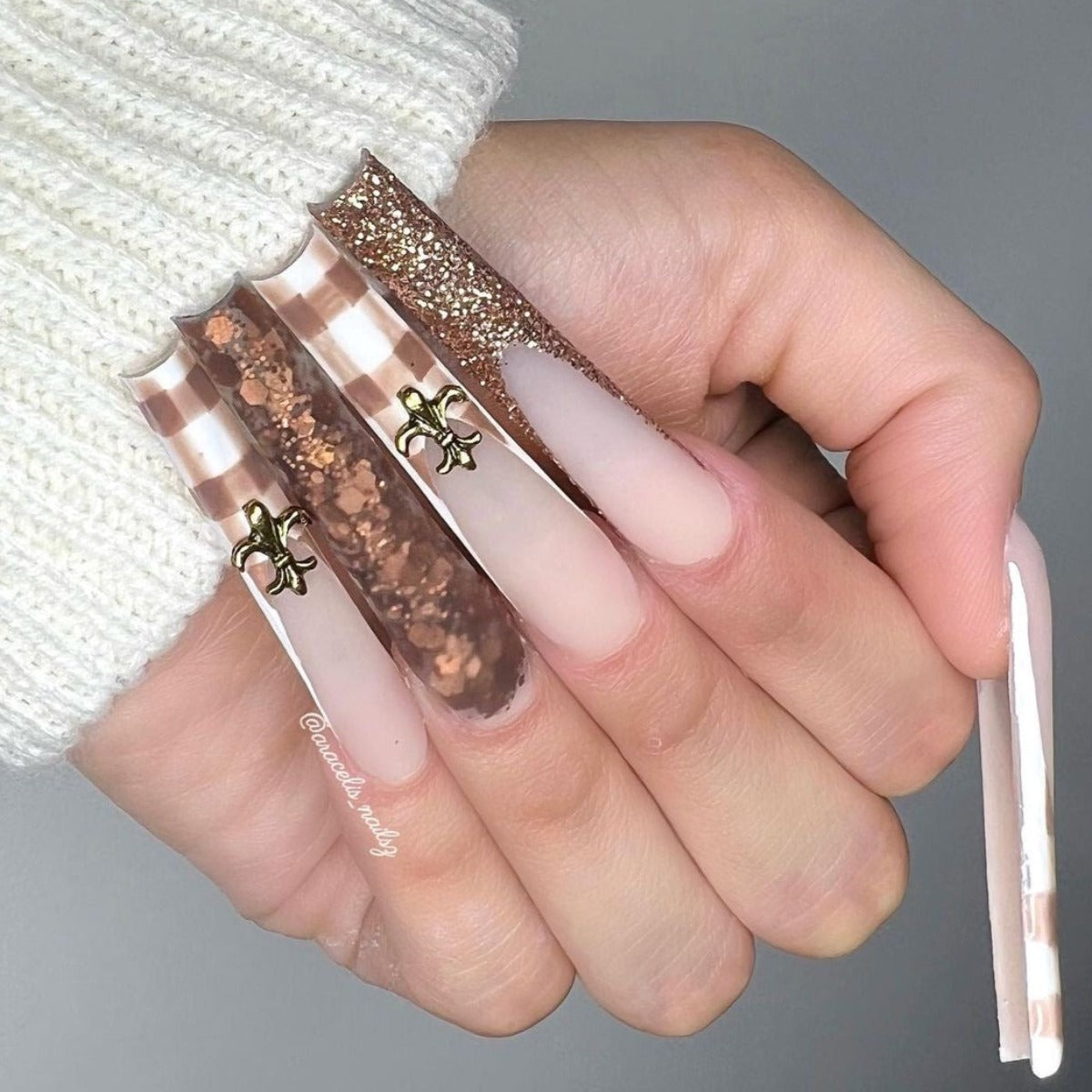 Everyday Nude