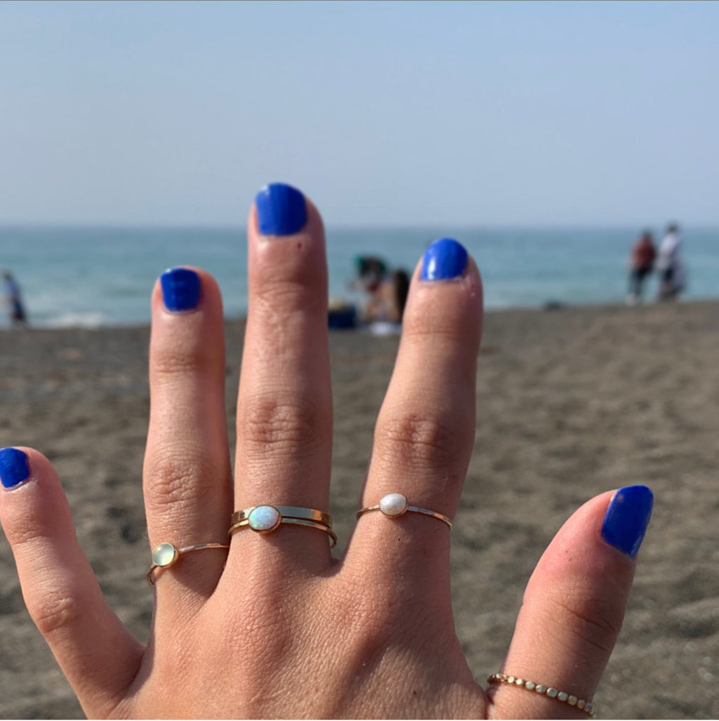 MARION LARGE 6MM OPAL RING