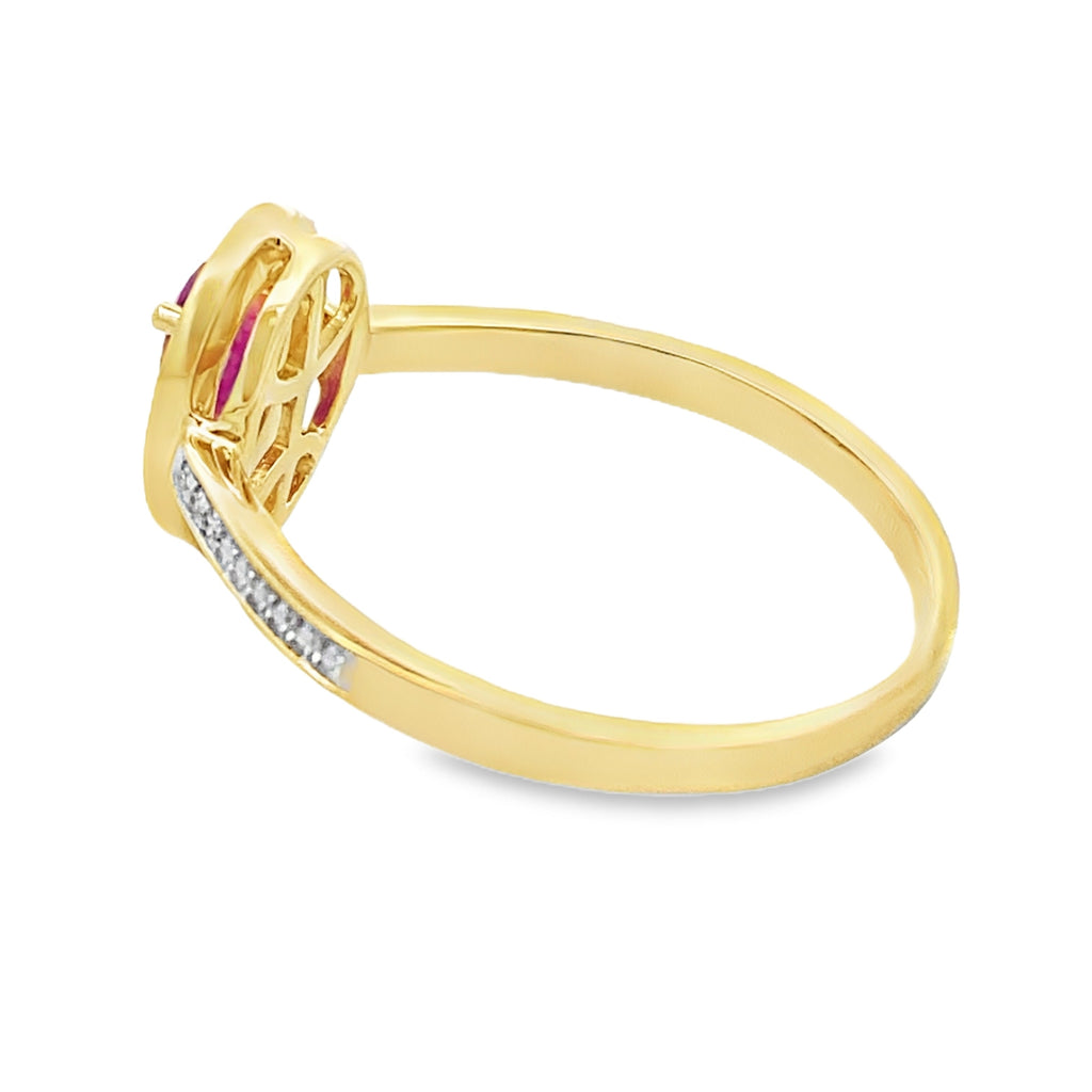 Genuine .54ct Ruby Diamond Ring 10KT Yellow Gold