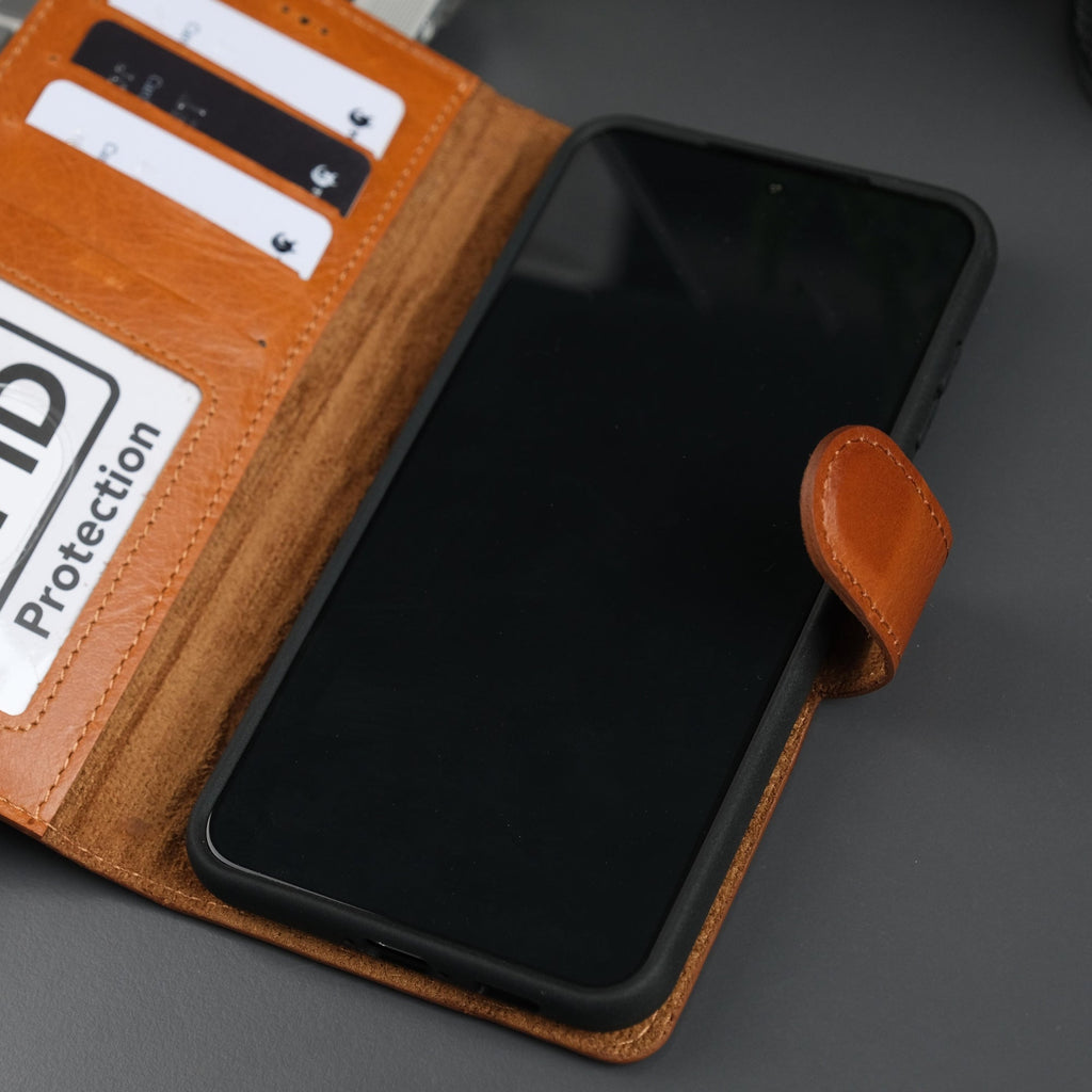 Leather Samsung Galaxy S25 Wallet Case | Buffalo