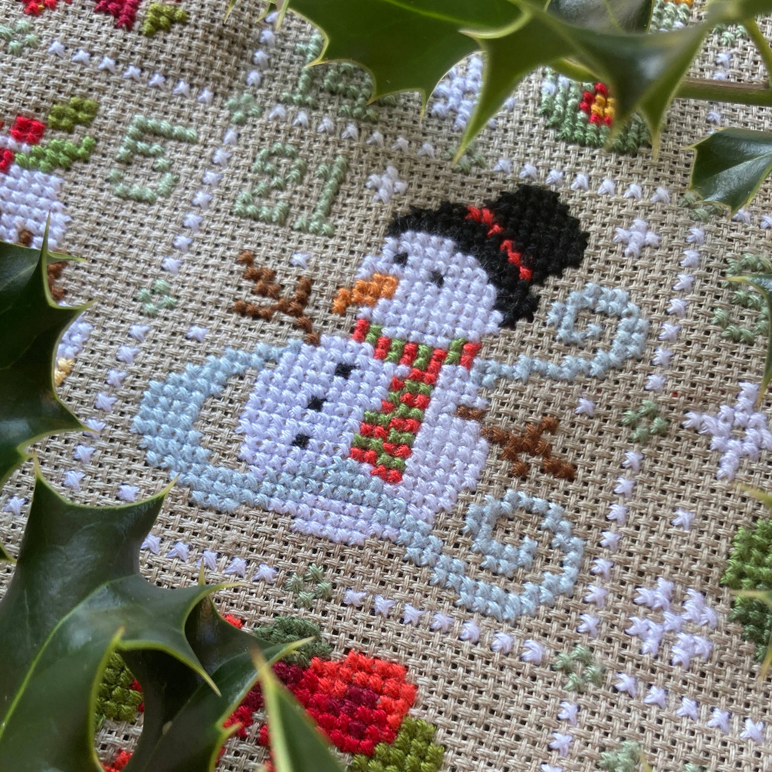 Love Poppet – Feeling Festive Advent Cross Stitch Kit