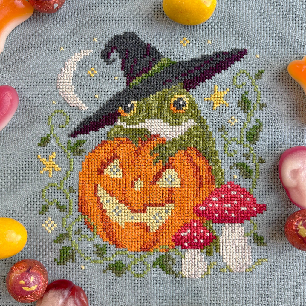 Love Poppet – Pumpkin Toad Cross Stitch Kit