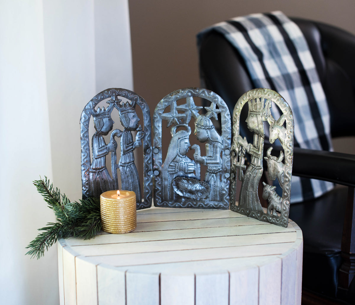 Trifold Nativity Metal Art