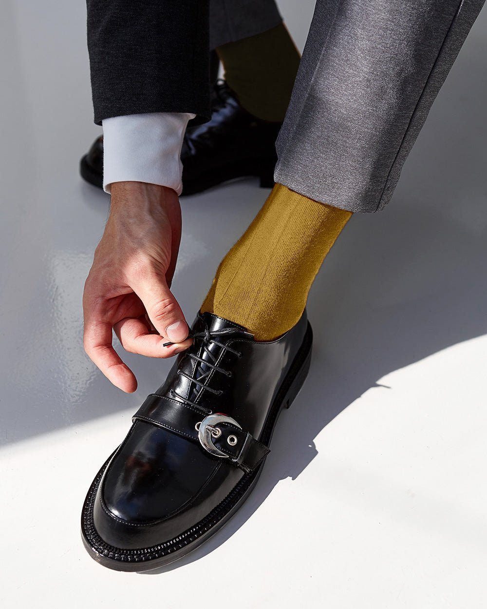 Vittorio Farina Men's Ribbed Shear Nylon Over The Calf Dress Socks