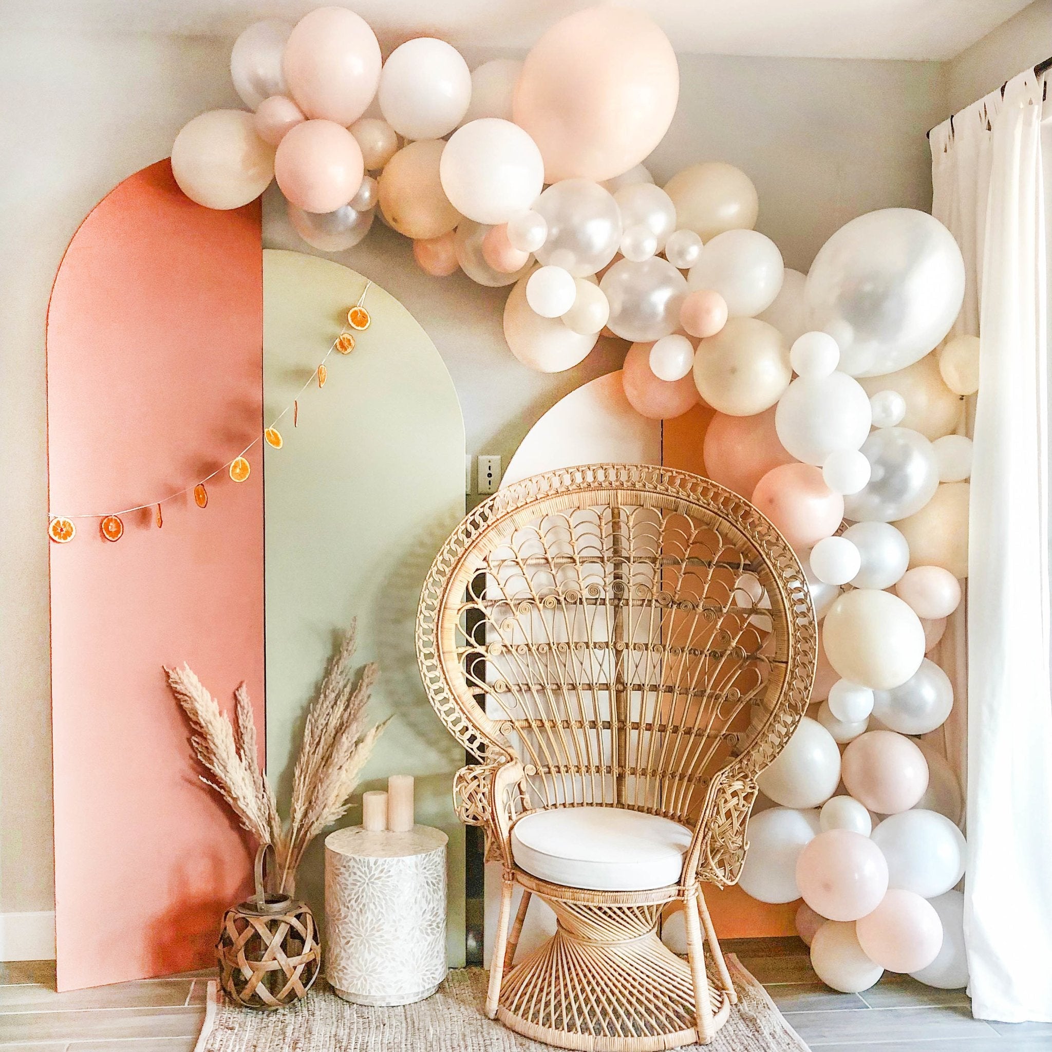 Premium Pearl White Latex Balloon Cluster (5", 11” and 17”)