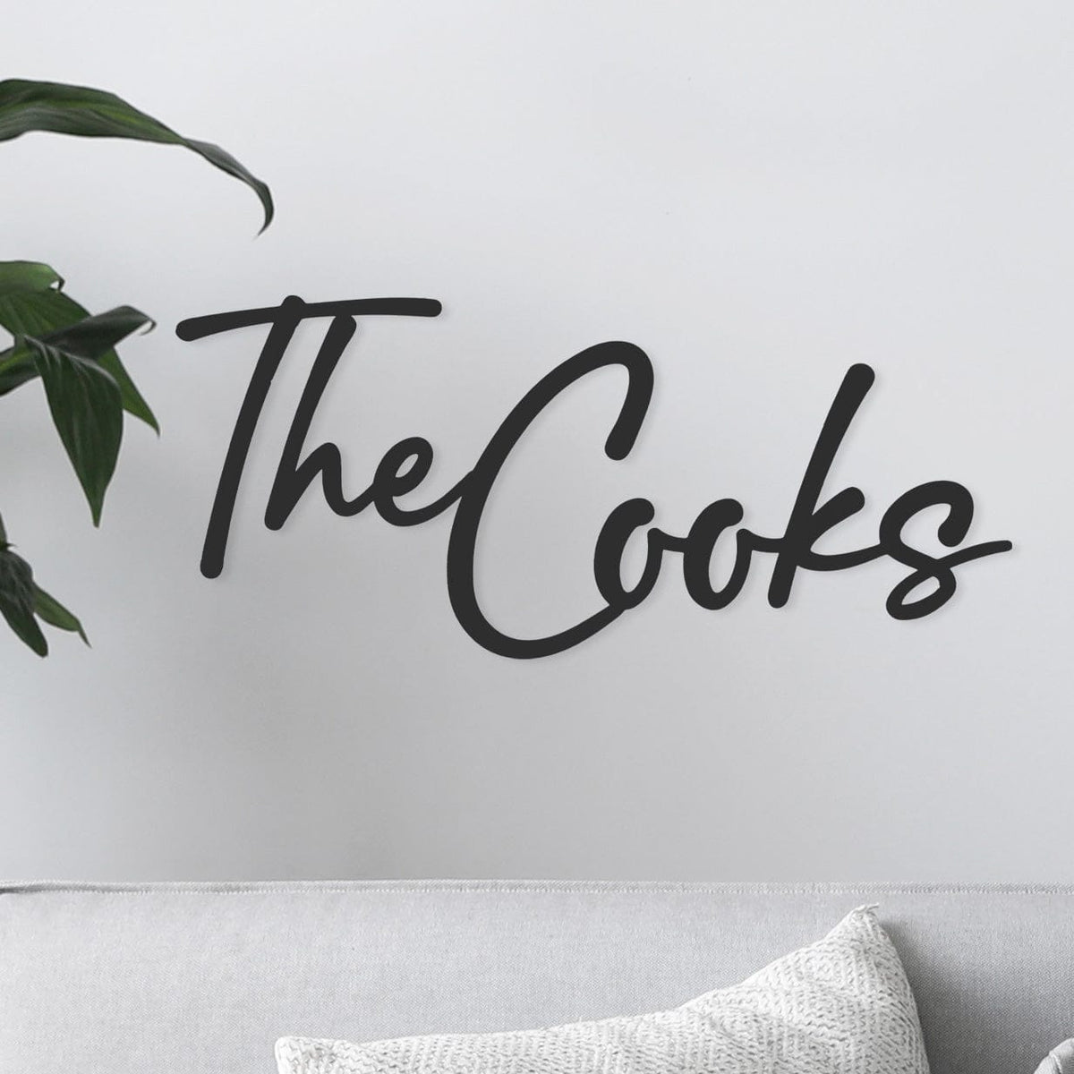 [COL] Signature Family Name Signs for Outdoors