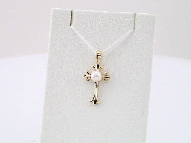 Pearl Cross Pendant