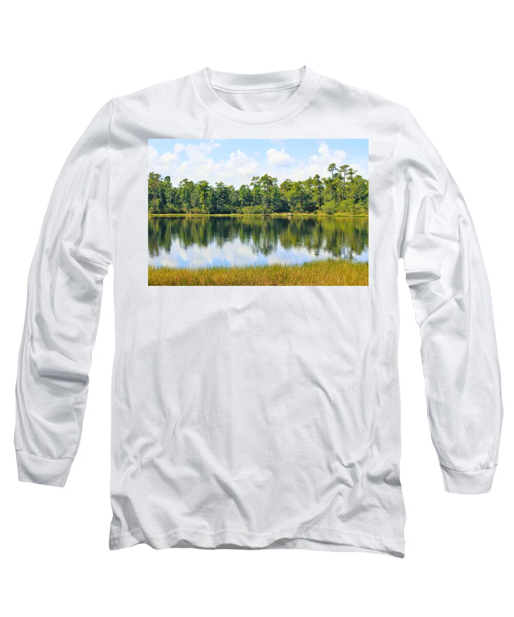 Serene Horse Shoe South Lake in Chuluota Florida - Long Sleeve T-Shirt