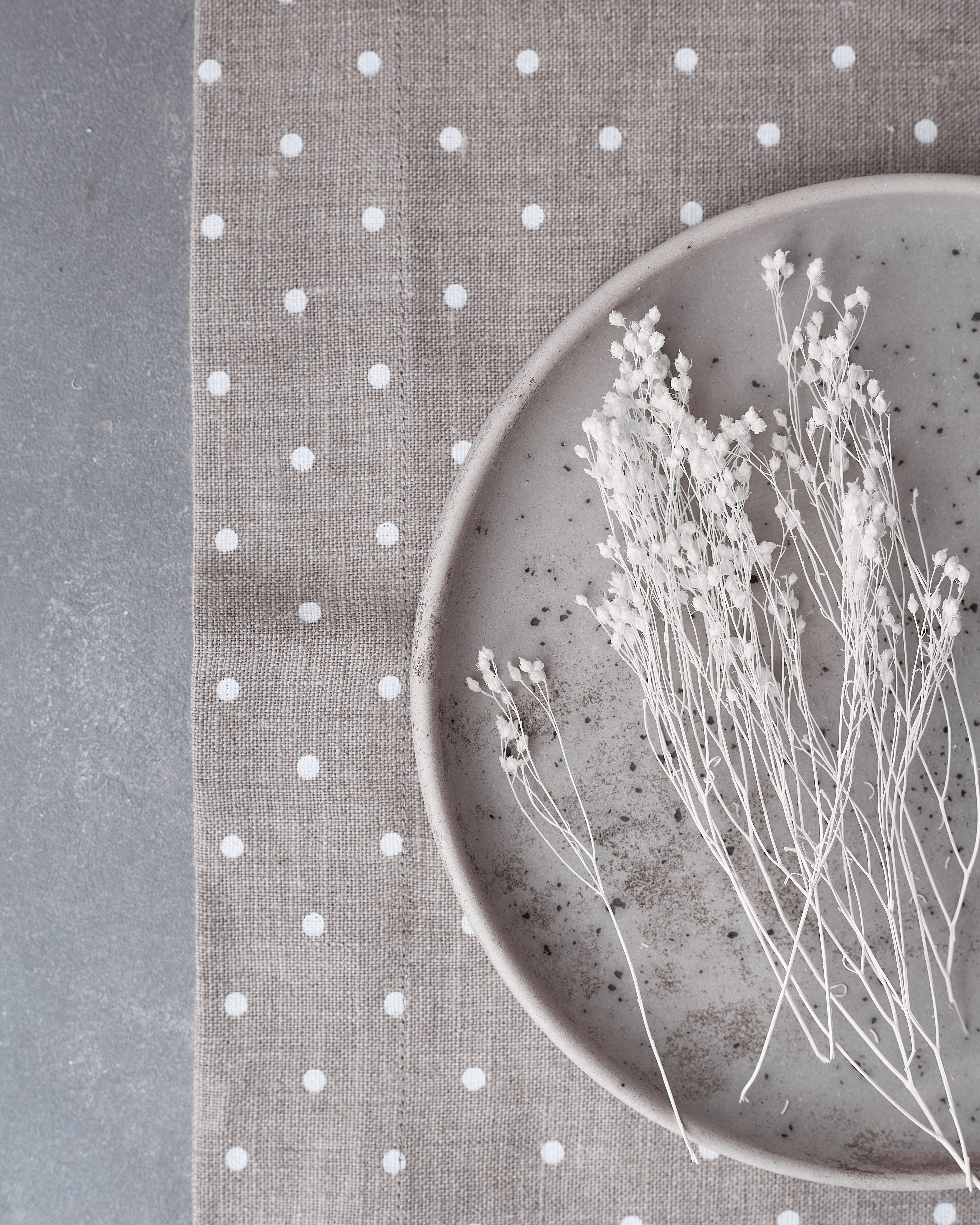 Soft Linen Table Runners