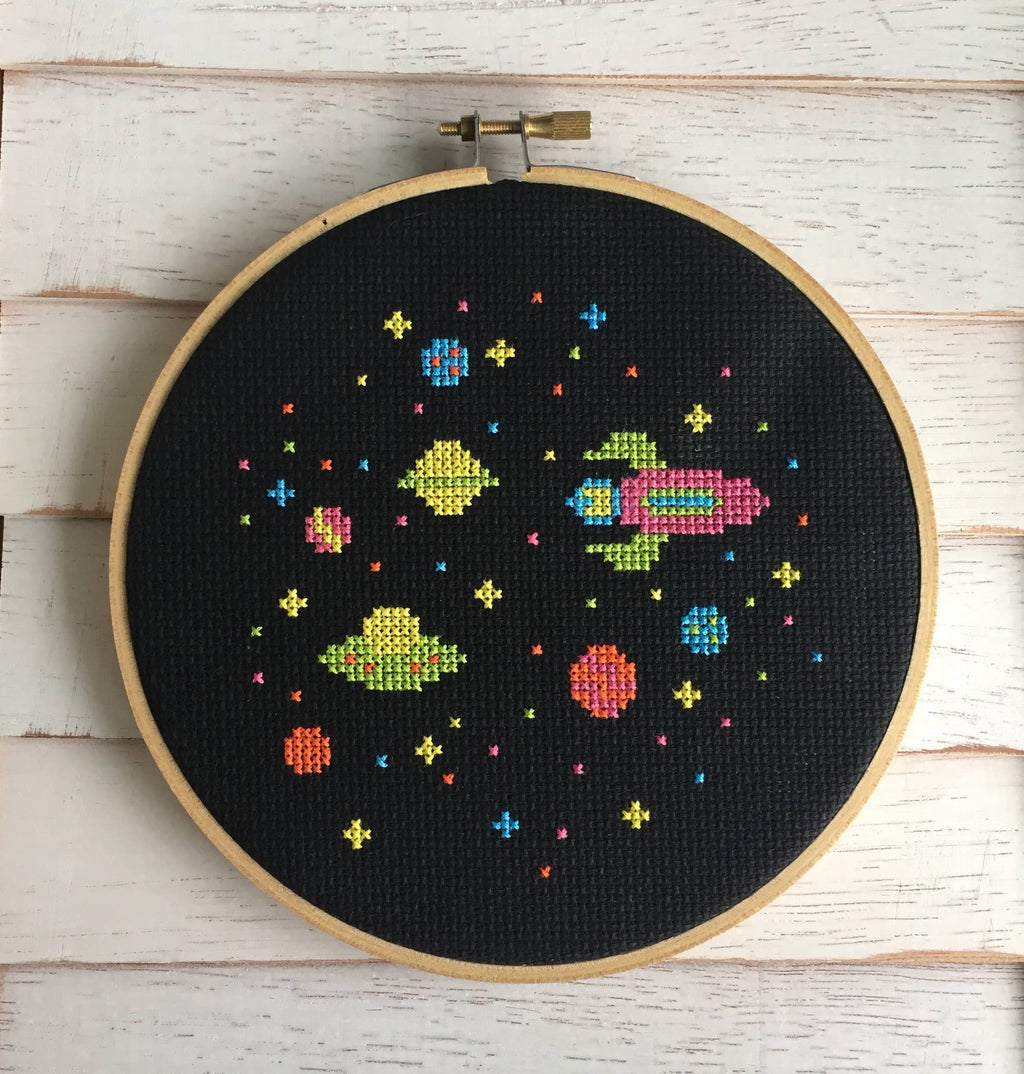 Retro Outer Space Cross Stitch Kit – Planets, Stars & Spacecraft