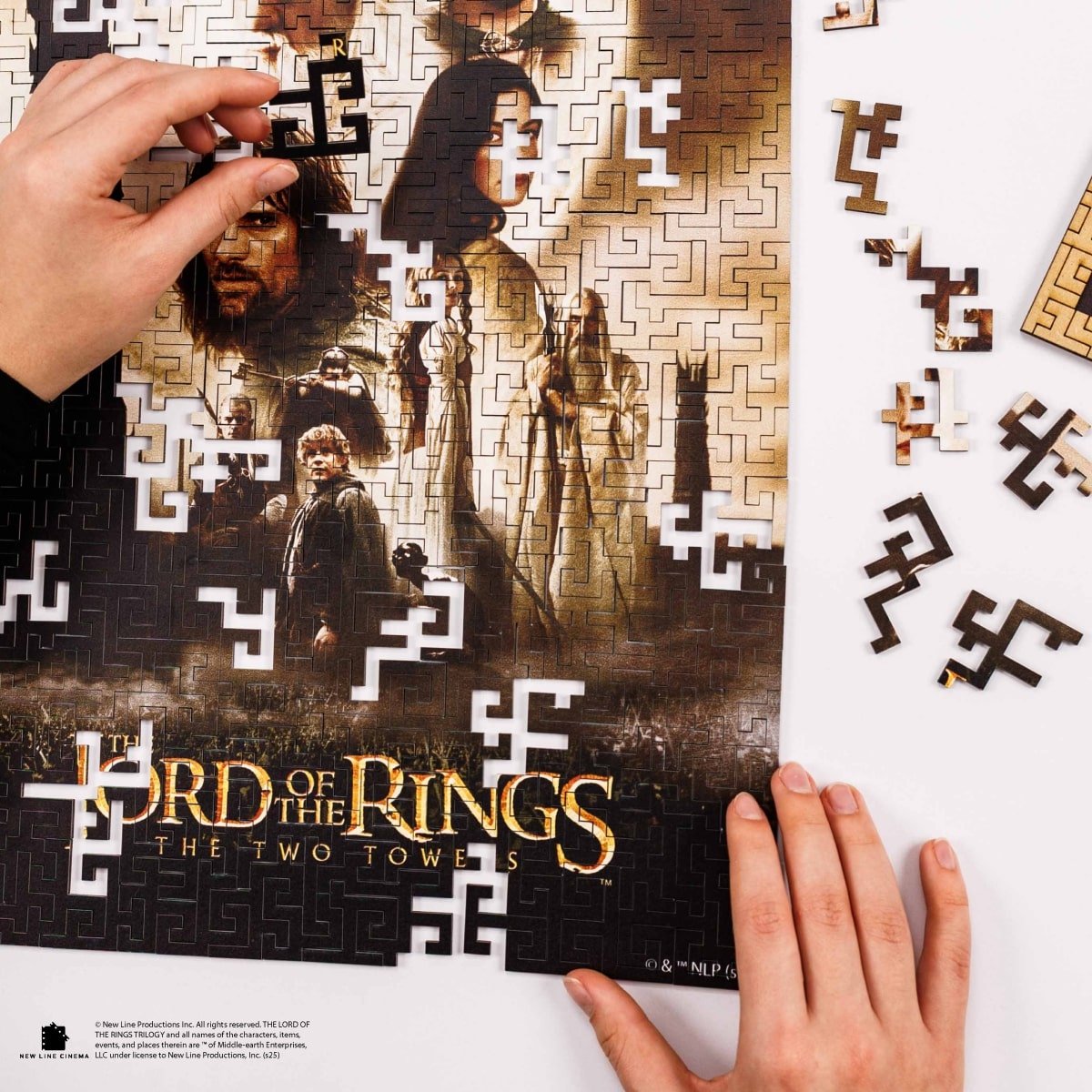 The Lord of the Rings™ Wooden Puzzle - The Two Towers
