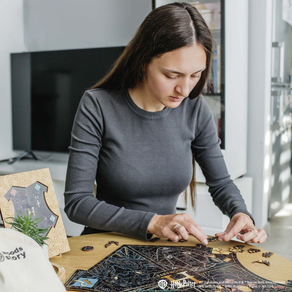 Classic Wooden Puzzle Harry Potter™ Hogwarts (Black)