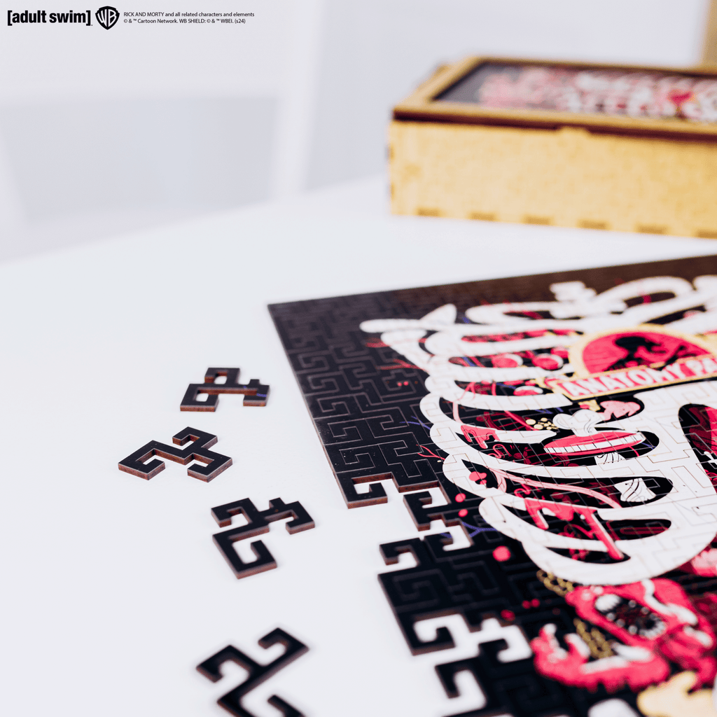 Wooden jigsaw maze puzzle Rick&Morty™ Anatomy Park