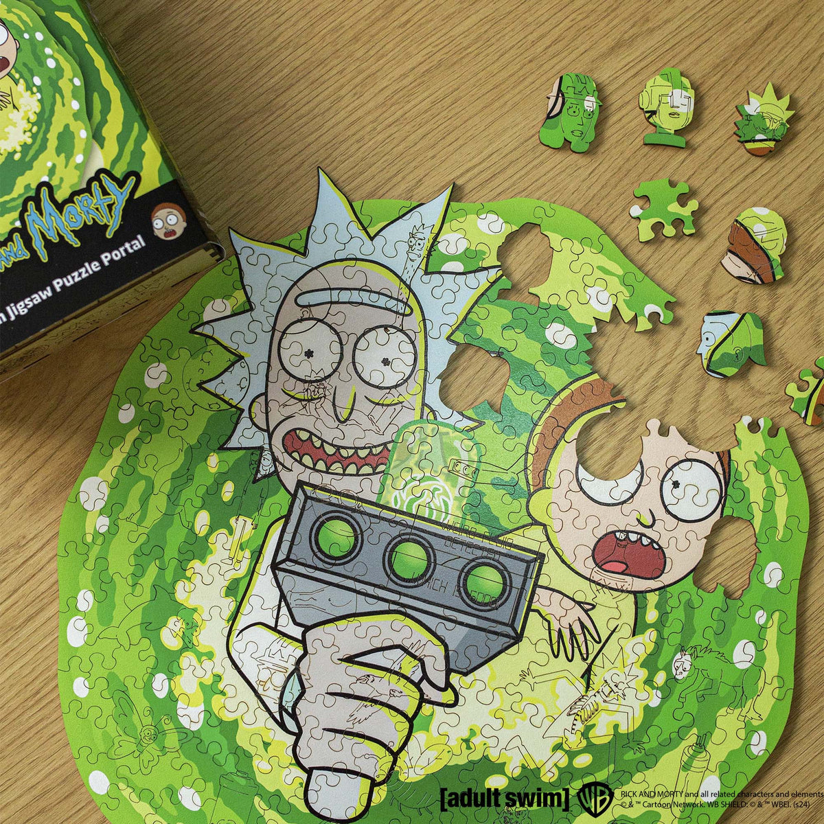 Wooden jigsaw maze puzzle Rick&Morty™ Portal