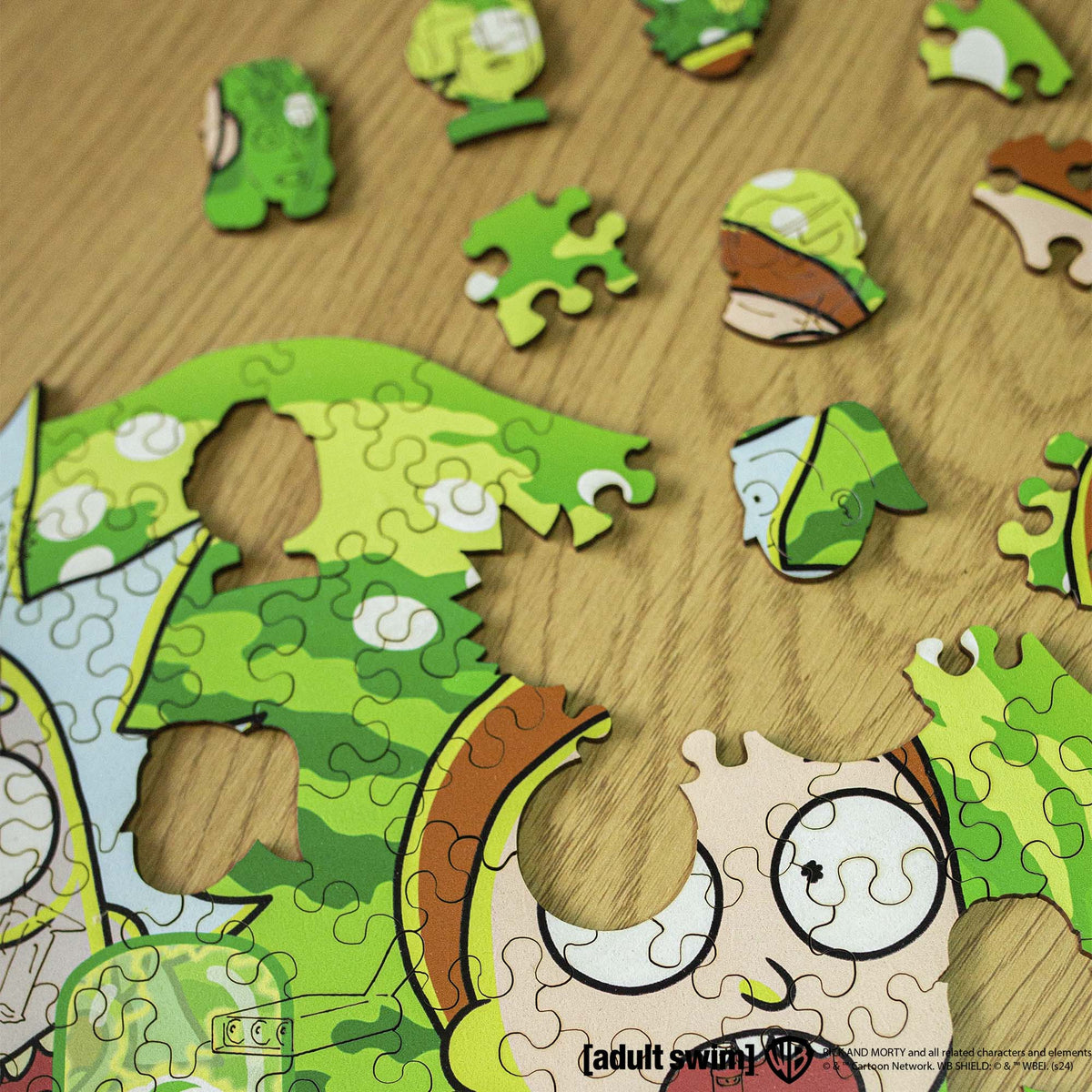 Wooden jigsaw maze puzzle Rick&Morty™ Portal