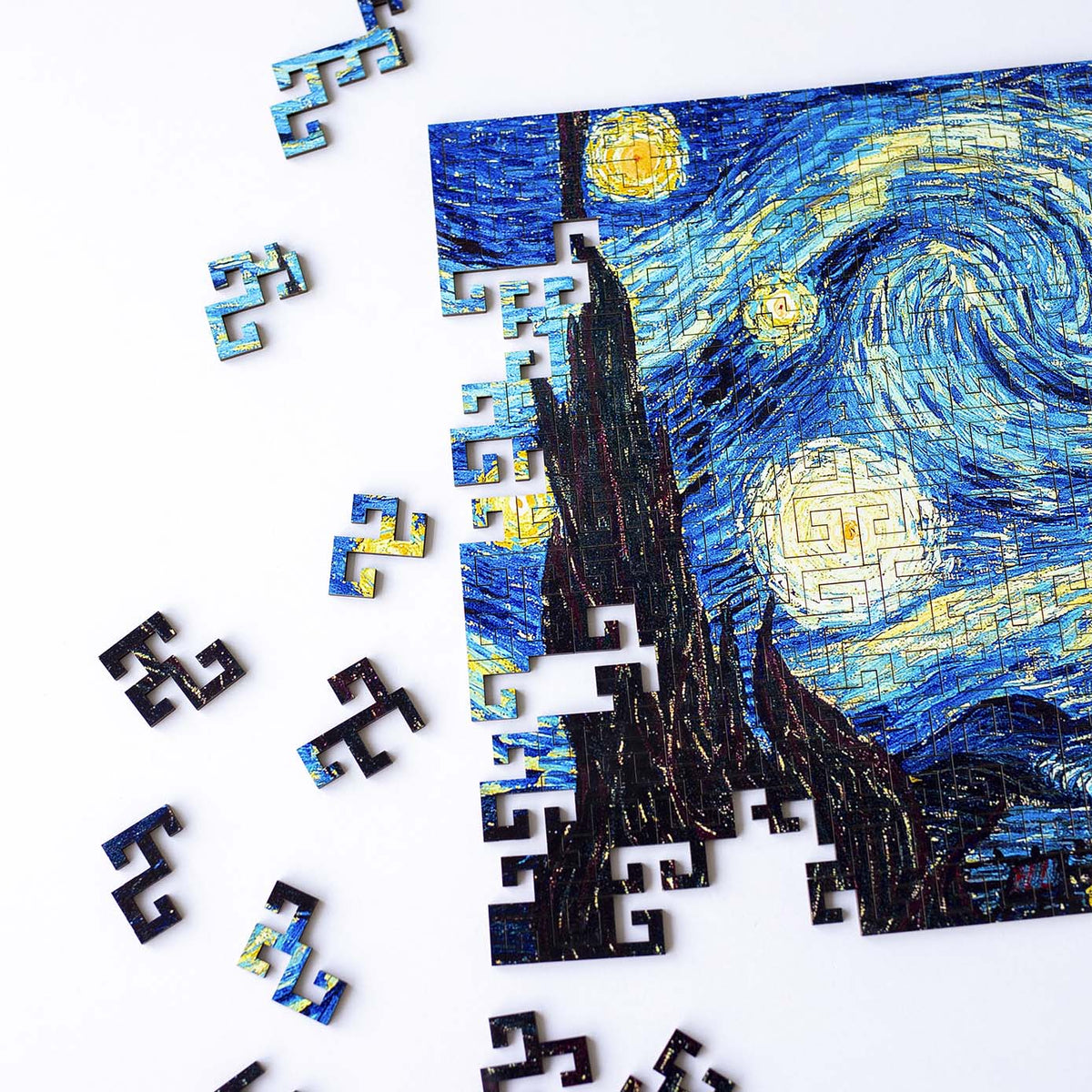 Wooden jigsaw maze puzzle The Starry Night (Vincent van Gogh)
