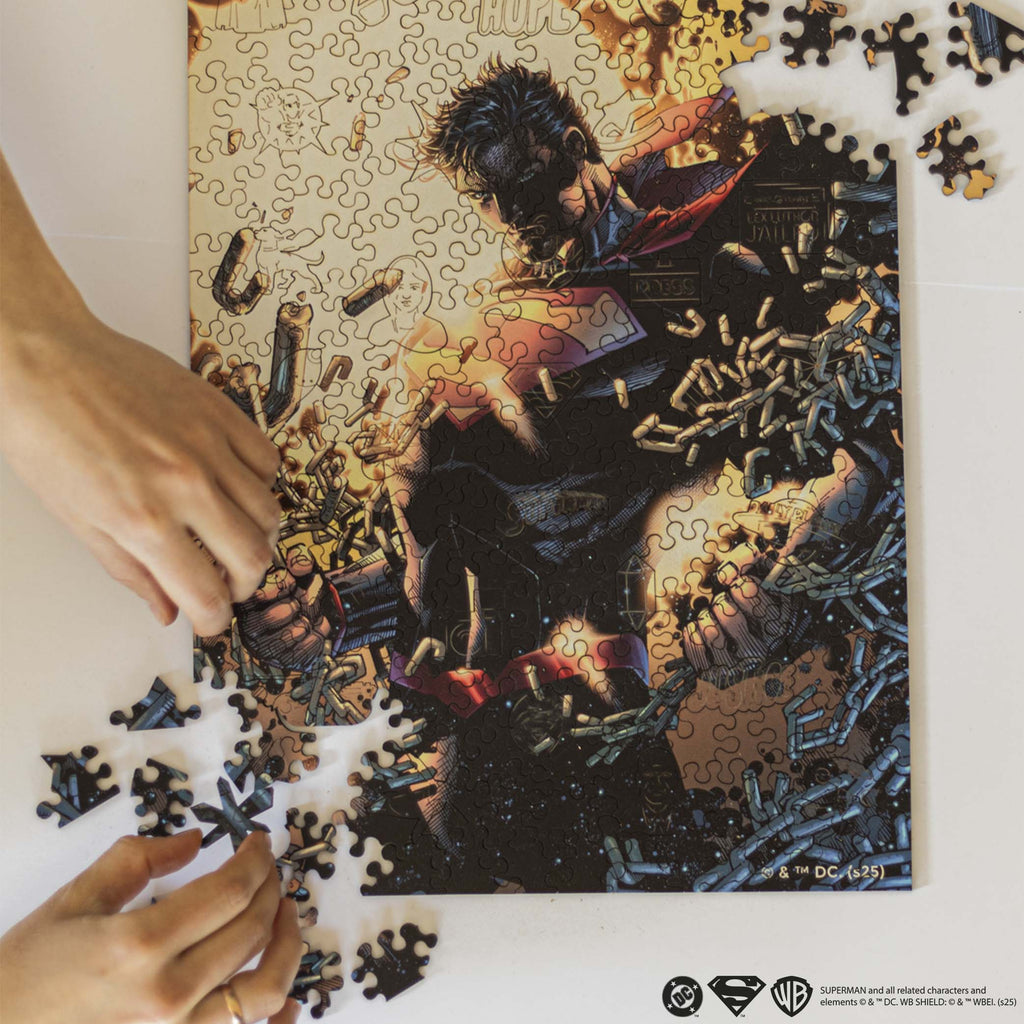 Wooden jigsaw puzzle DC Superman™ – Unbreakable Force