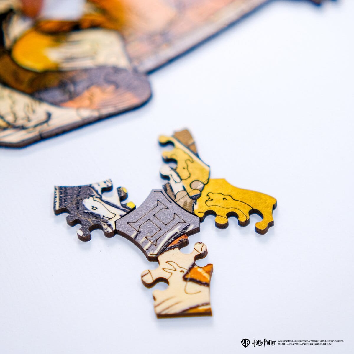 Wooden Puzzle Harry Potter™ Hufflepuff Crest