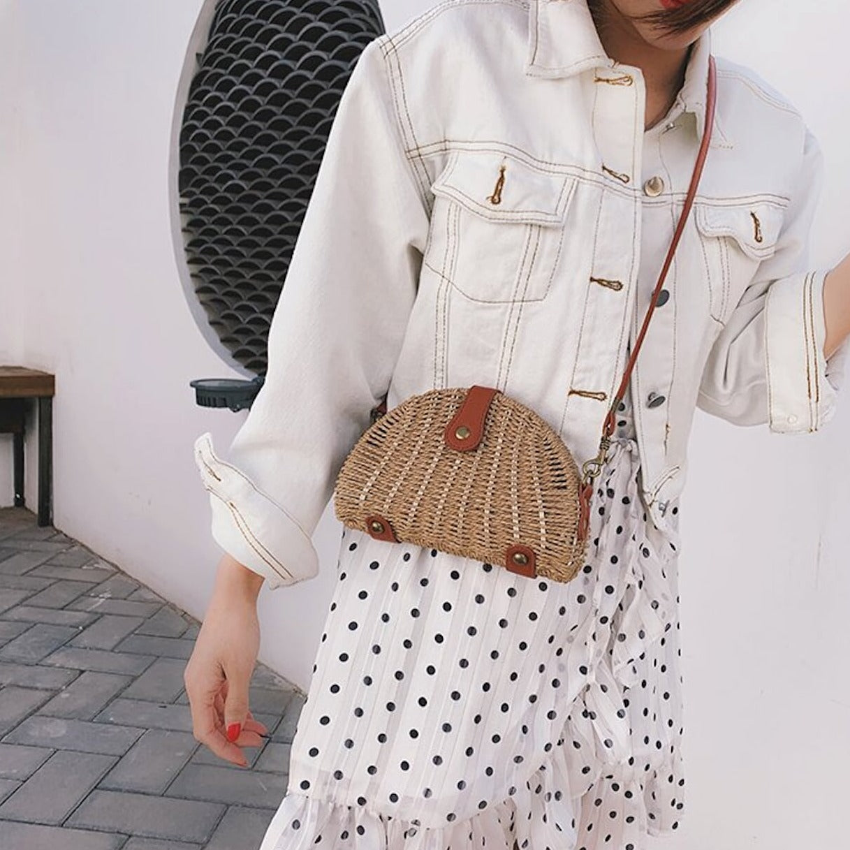 Oval Straw Crossbody Bag